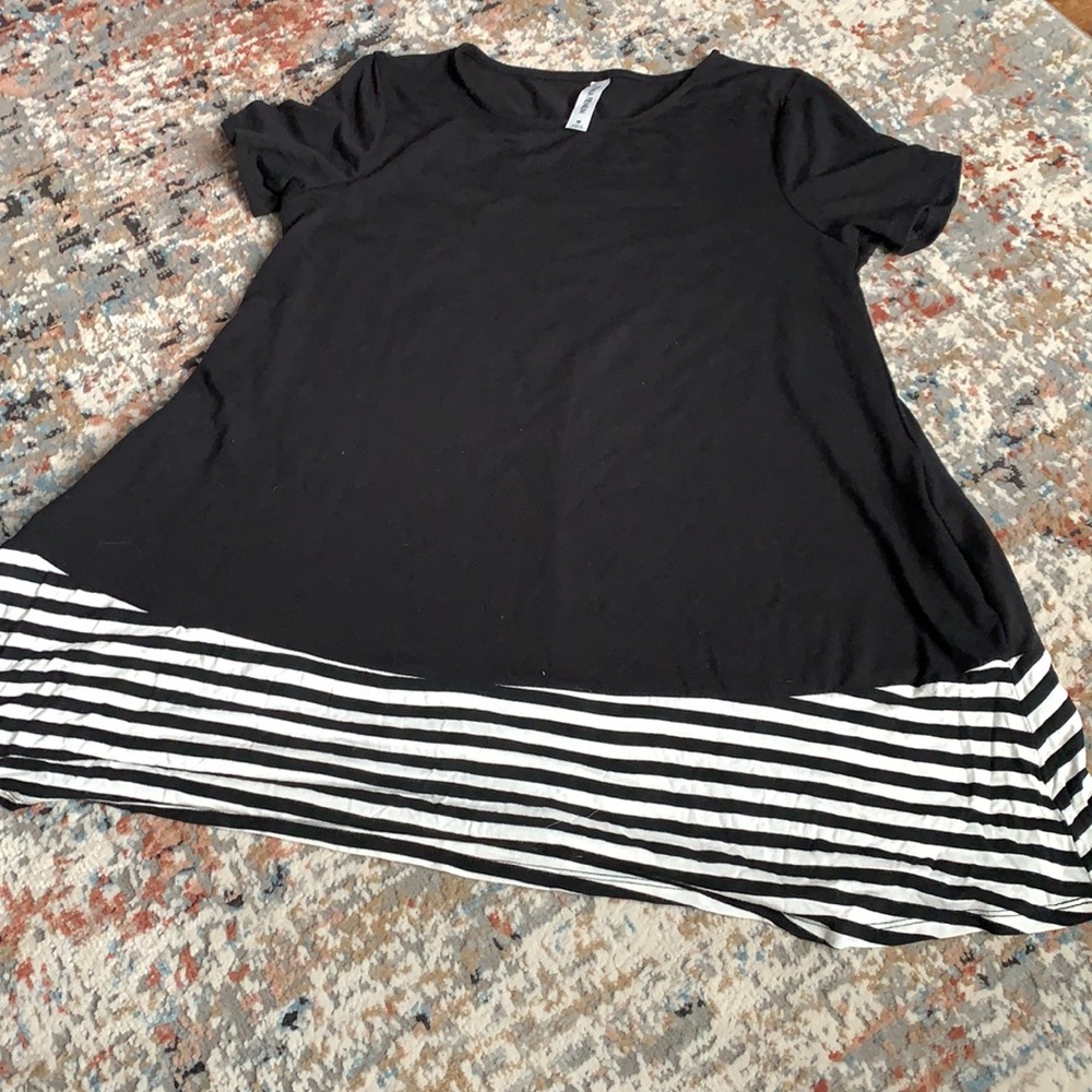 Zenana premium T Shirt with pockets